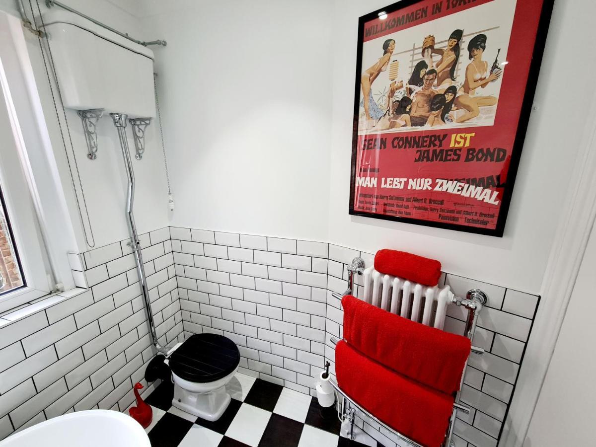 Southsea Royale James Bond 3 Bed Cool Penthouse, Seafront Parking Portsmouth Zewnętrze zdjęcie